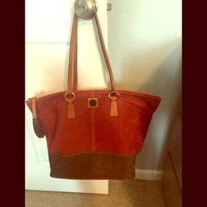 Dooney & Bourke Purse